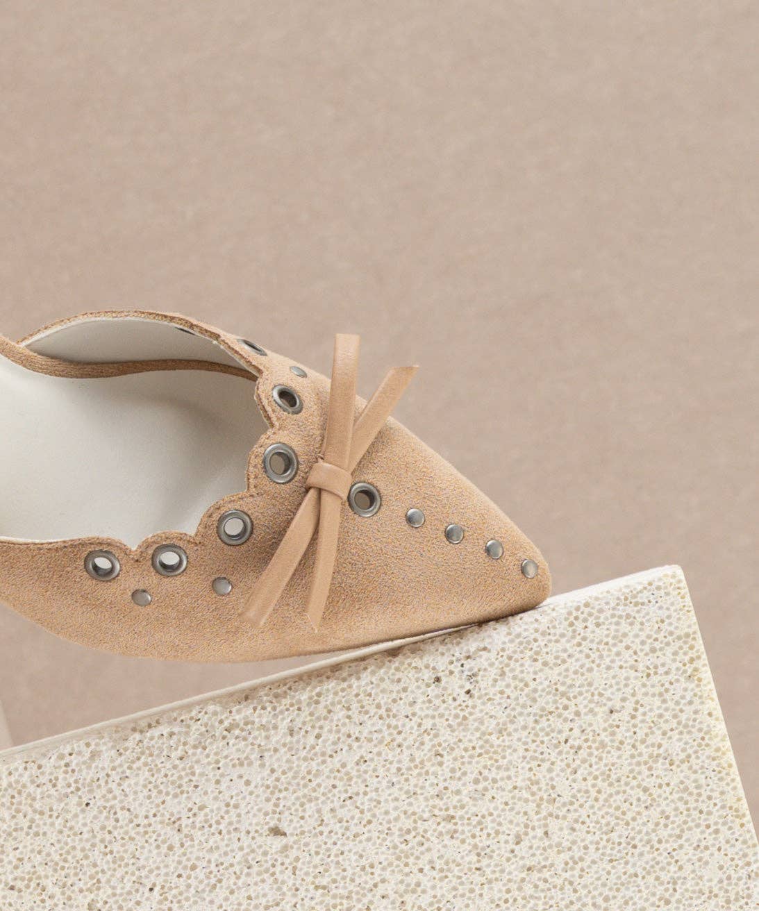 The Meridian Sand | Kitten Heel